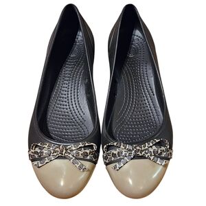 Crocs Cap Toe Leopard Bow Ballet Flats in Espresso & Gold Women's Size 7